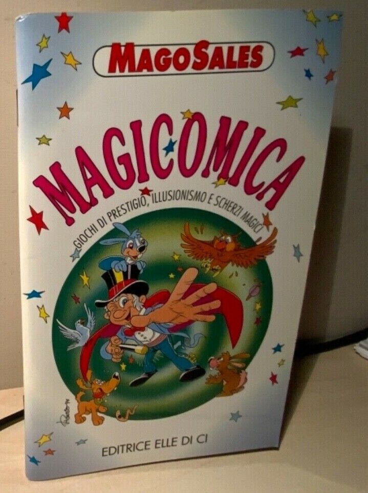 Copertina di Magicomica. 